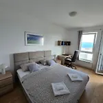Seaview Deluxe *